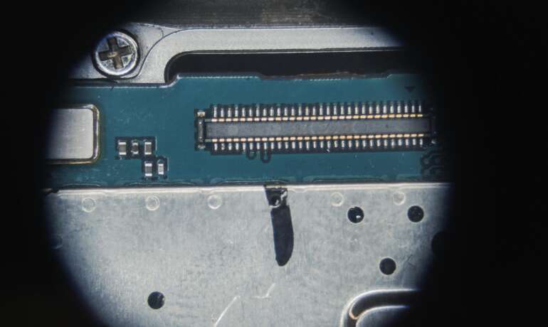 Microsoldering